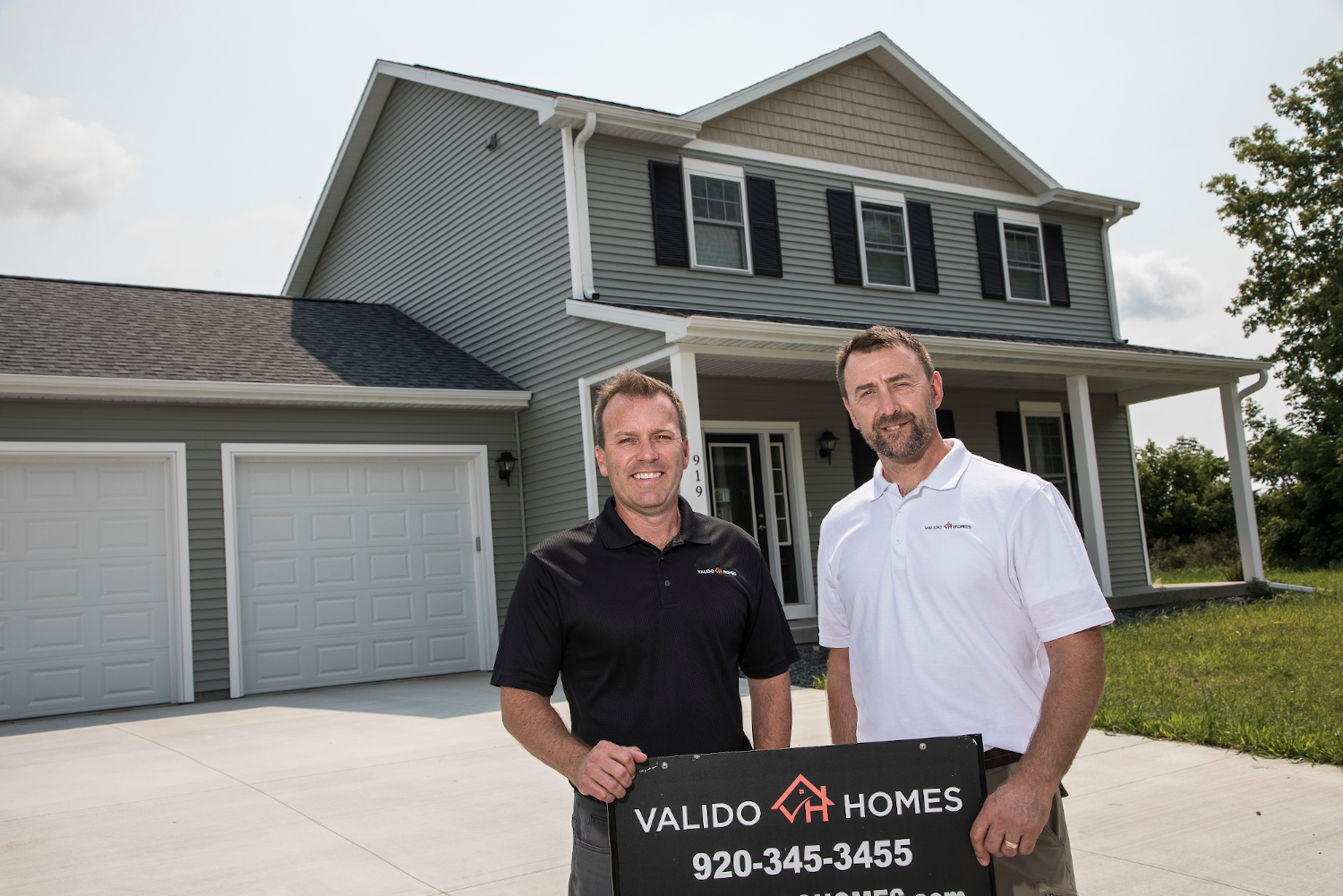 Jim and Steve Selling a Valido Home!